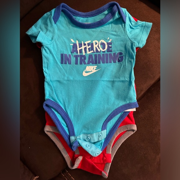 Nike baby bodysuit. Born legend. - Picture 4 of 4